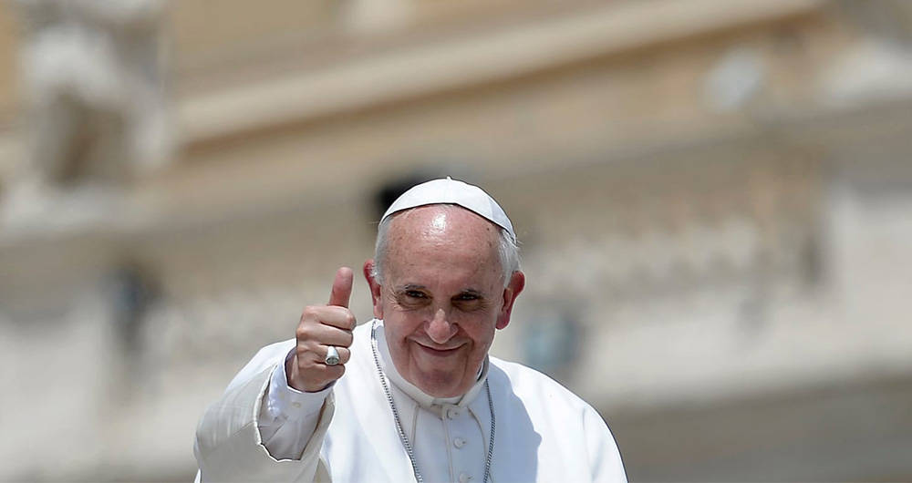 https://arquimedia.s3.amazonaws.com/259/jovenes-con-el-papa/535713-1jpg.jpg
