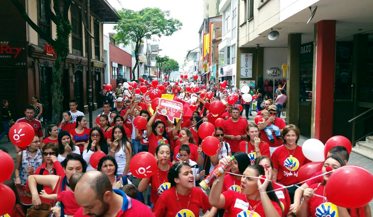 https://arquimedia.s3.amazonaws.com/1/2017/marcha-pereirajpg.jpg